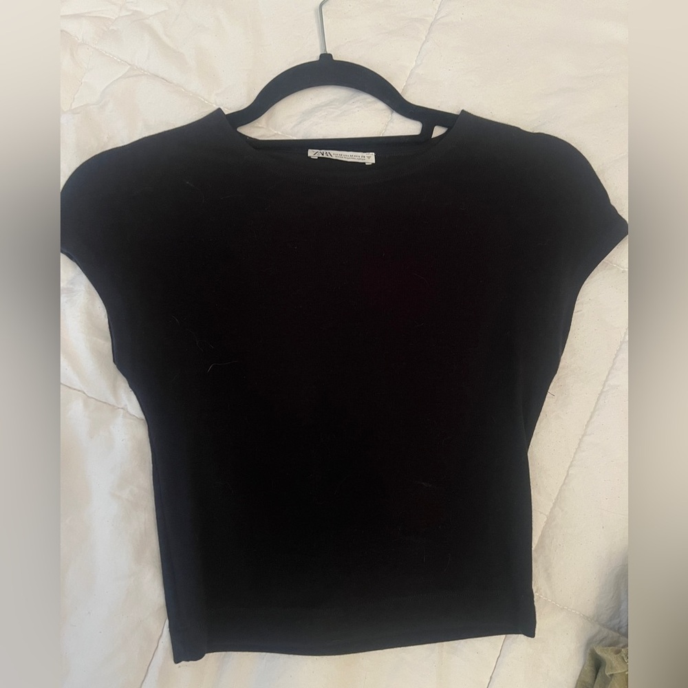 Black Zara crop top
